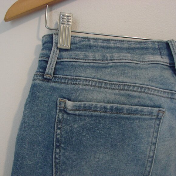 NYDJ Flare Jeans Ankle Raw Hem Lift Tuck Technology Size 4 - Picture 16 of 16